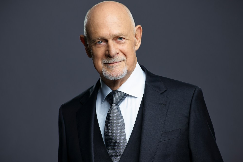 Alex Murdaugh legal drama Hulu series