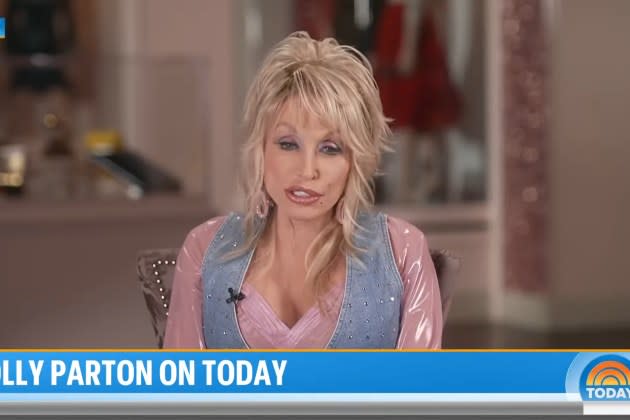 Dolly Parton shares an emotional moment reflecting on her late husband Carl Dean