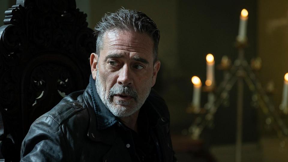 Jeffrey Dean Morgan with Lucille in The Walking Dead: Dead City