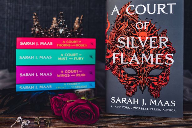 Sarah J. Maas ACOTAR Anniversary Display