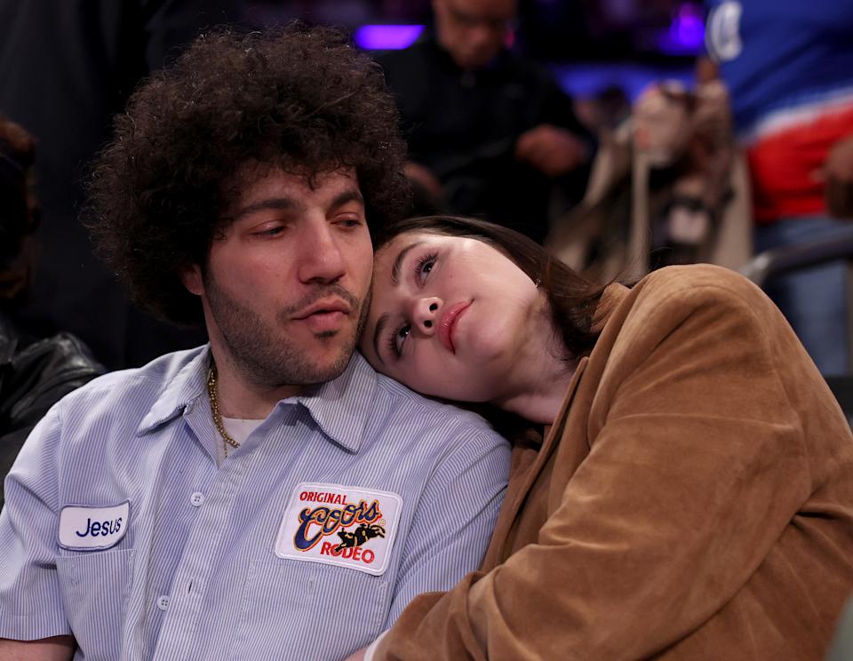 Benny Blanco and Selena Gomez at the 2025 Golden Globes