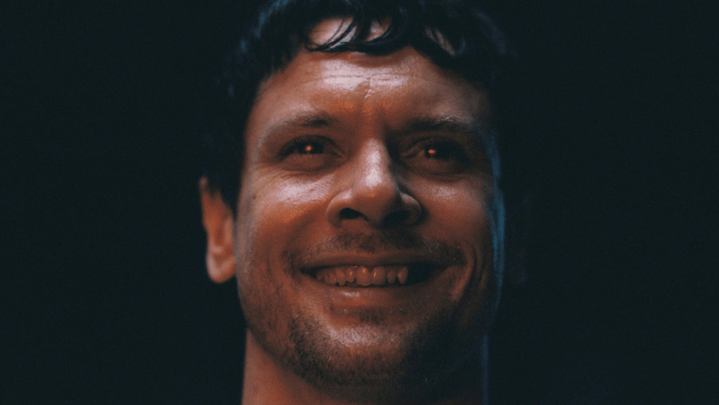 Jack O'Connell as vampire Remmick in Sinners