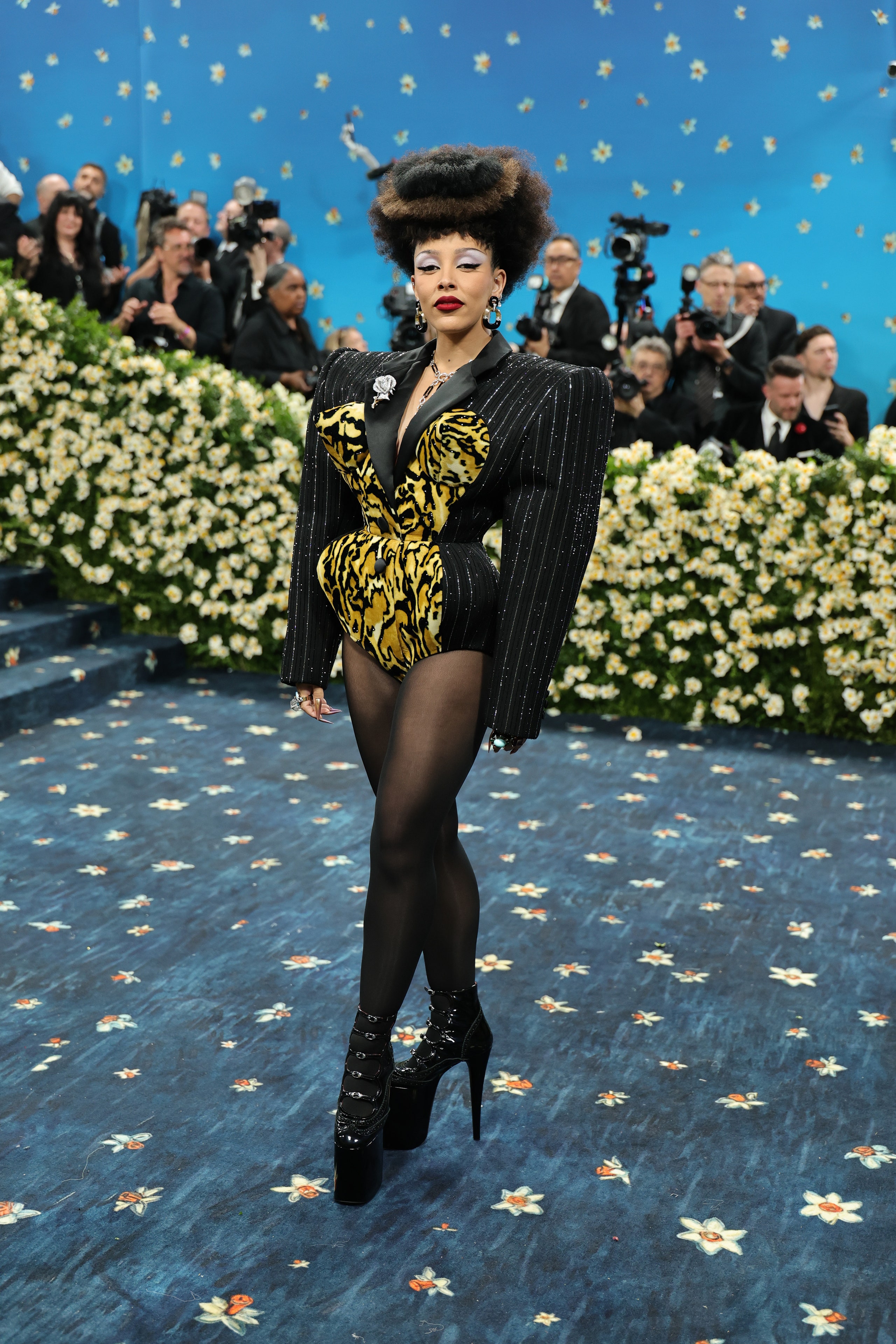 Doja Cat shines in Marc Jacobs pre-fall 2025 collection at the Met Gala