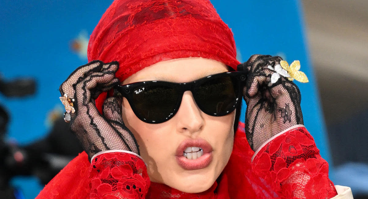 Amelia Gray at the 2025 Met Gala in custom Valentino