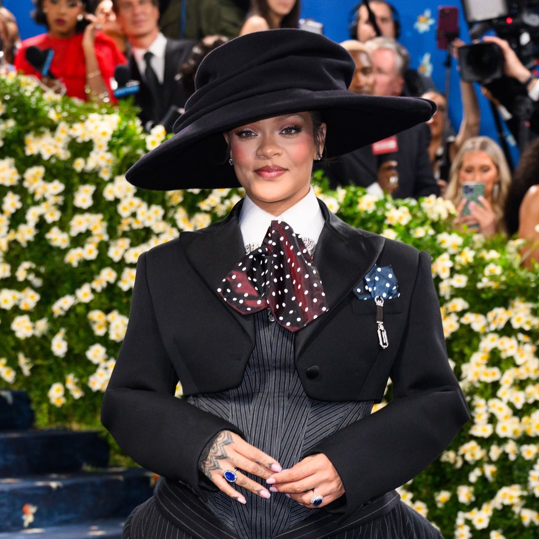 Shakira at Met Gala red carpet fashion 2025