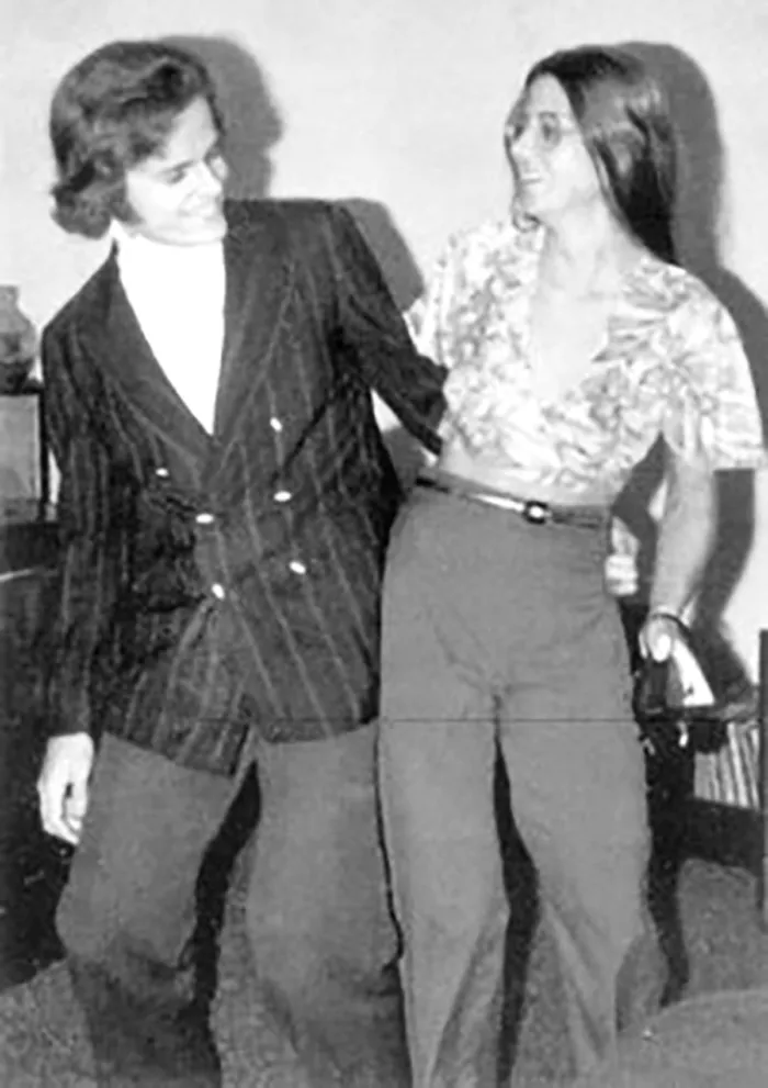 Karen Grammer and her brother Kelsey Grammer in happier times