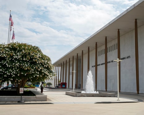 Kennedy Center exterior on a sunny day - cnn reports on Les Misérables cast boycott