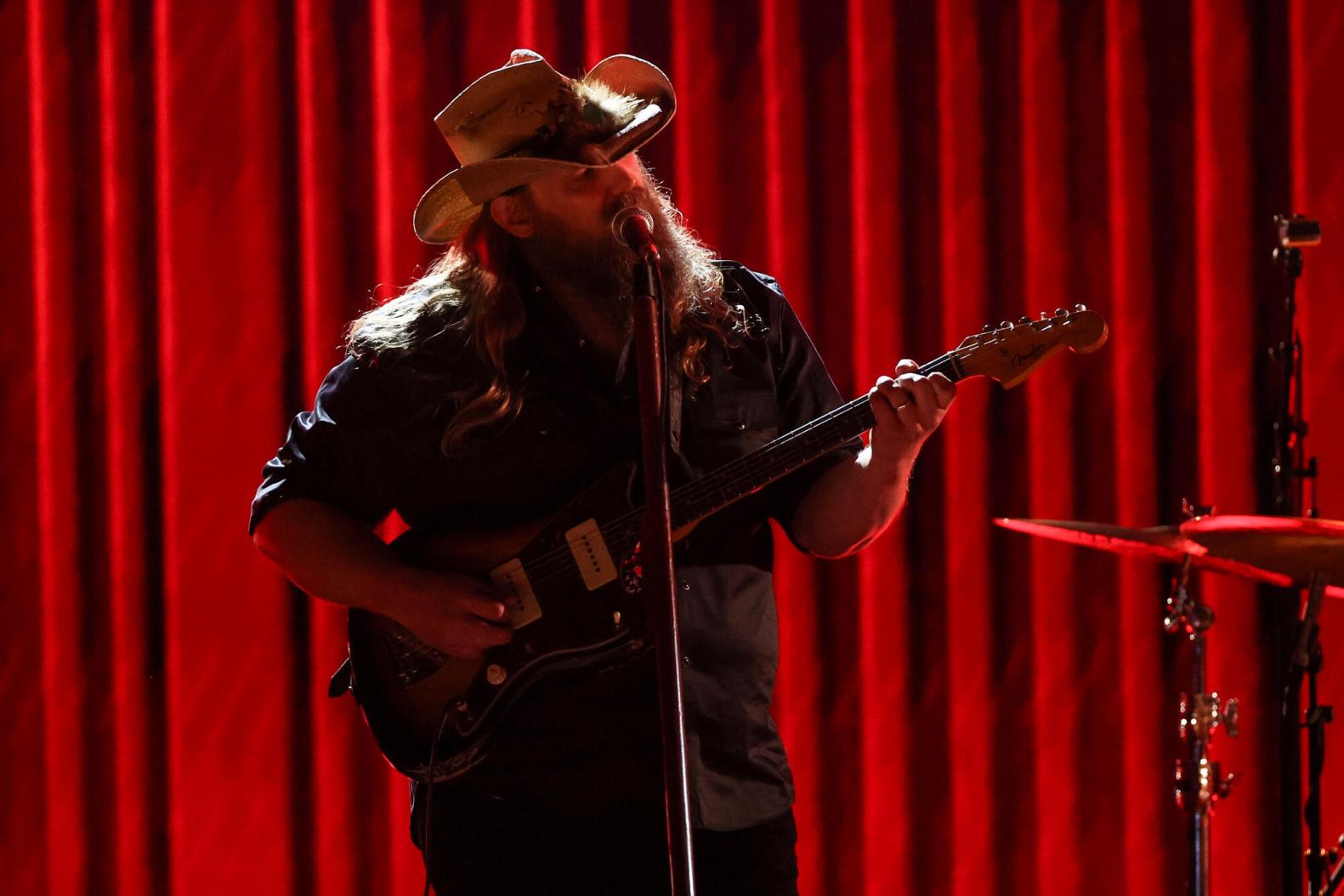 Chris Stapleton performs at the 2025 ACM Awards