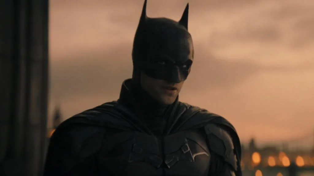 Matt Reeves directing The Batman on set.