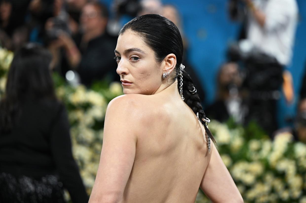 Lorde Tour 2025 performance