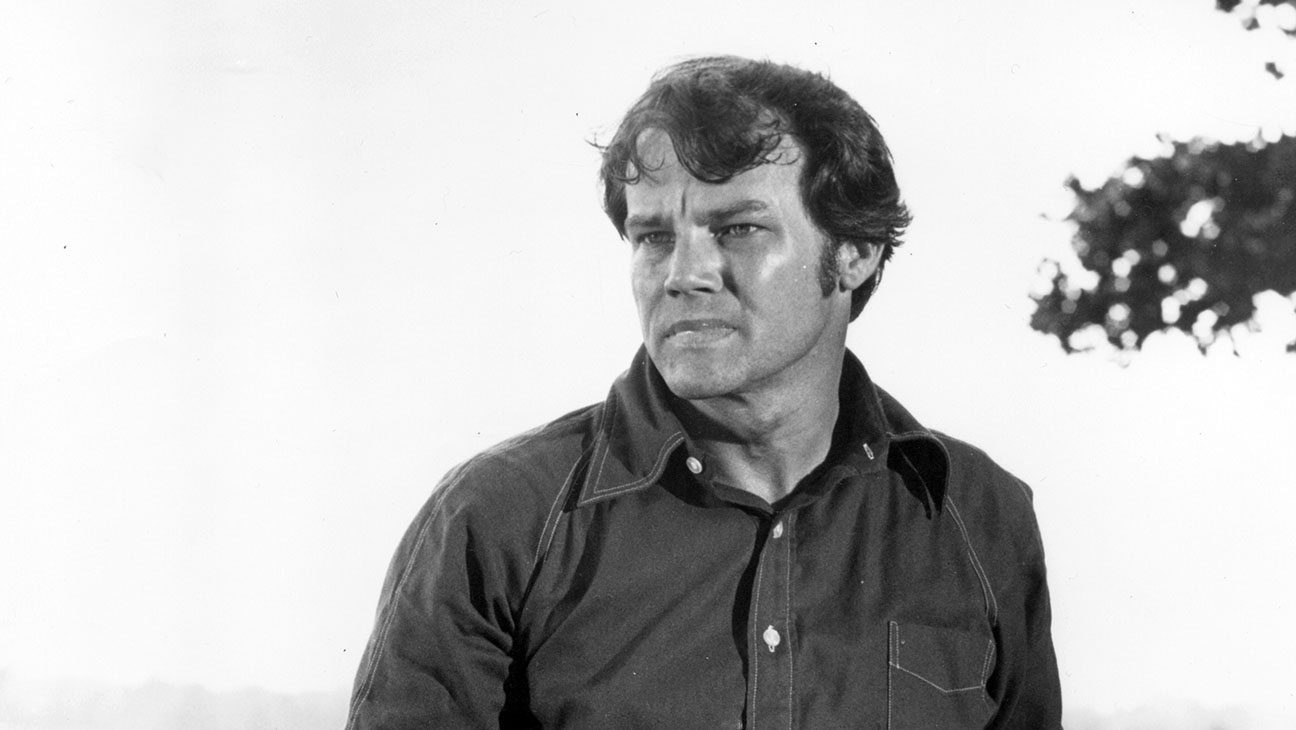 Joe Don Baker in a classic James Bond scene