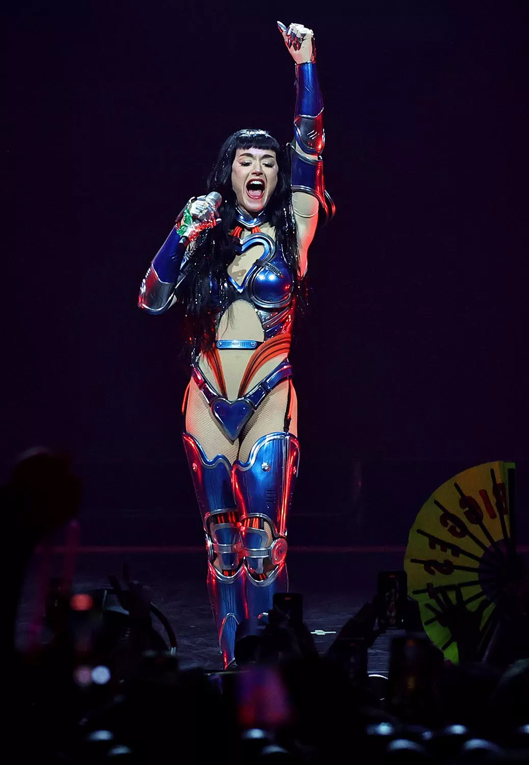 Billie Eilish Met Gala 2025: Viral AI Conversation