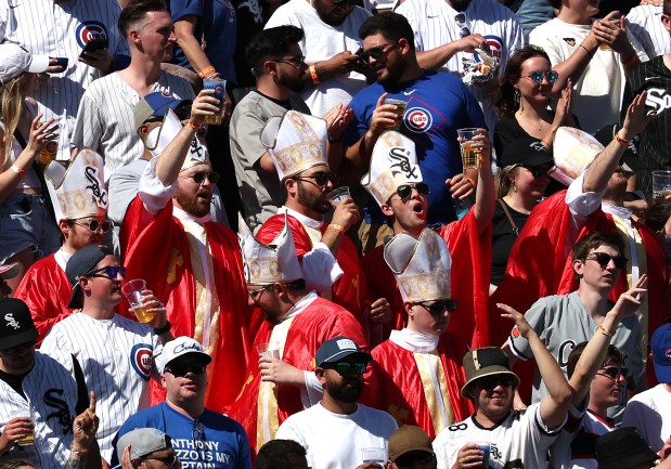 Fans celebrate at Wrigley Field as Cubs score big against White Sox