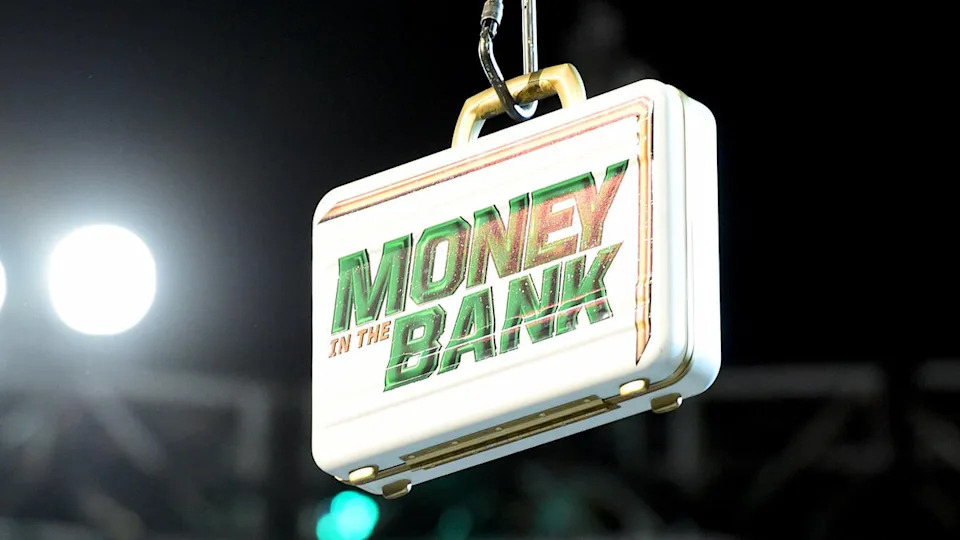 WWE SmackDown Live superstars competing in the ring