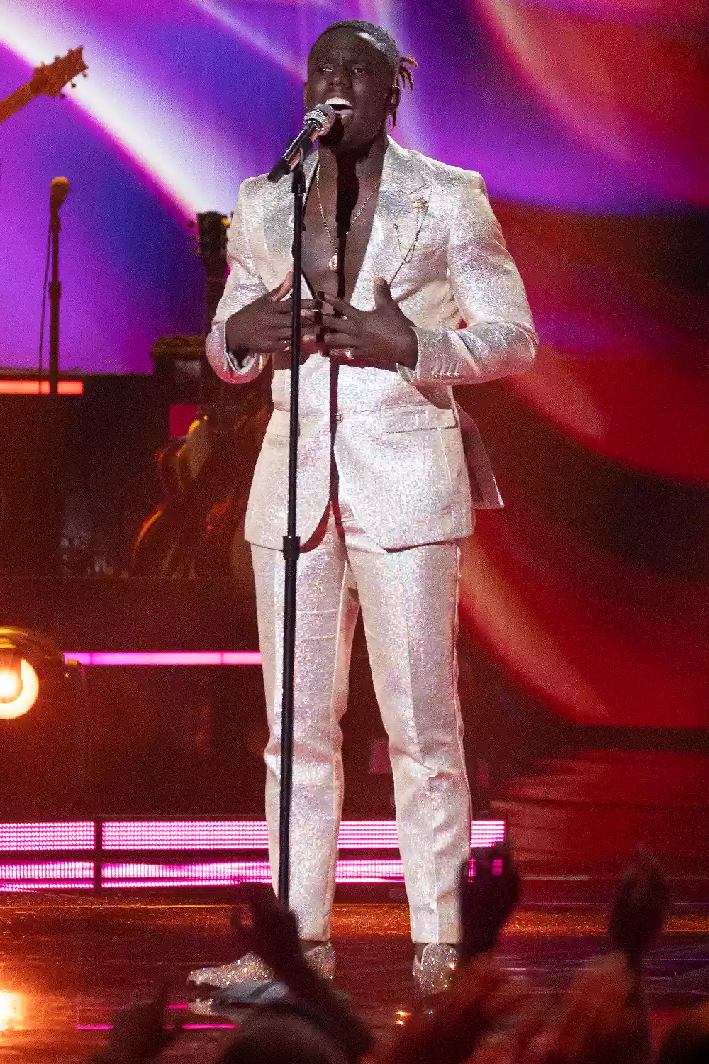 Jamal Roberts, the new American Idol winner, celebrates victory on stage